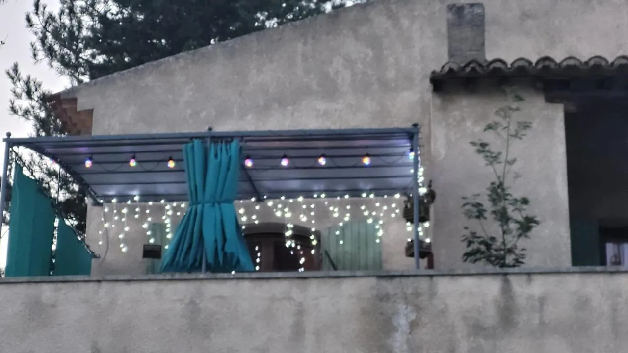 Les Cigales Bed & Breakfast Ansouis